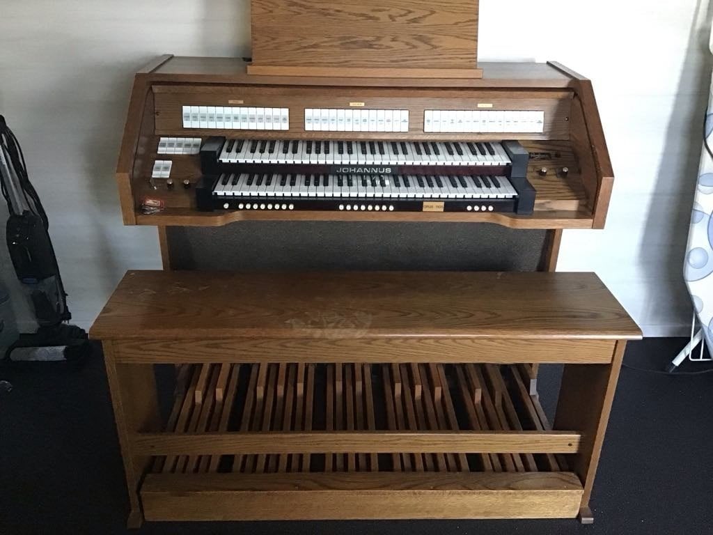 Johannus opus 1105, Muziek en Instrumenten, Orgels, Ophalen, Zo goed als nieuw, 2 klavieren, Orgel