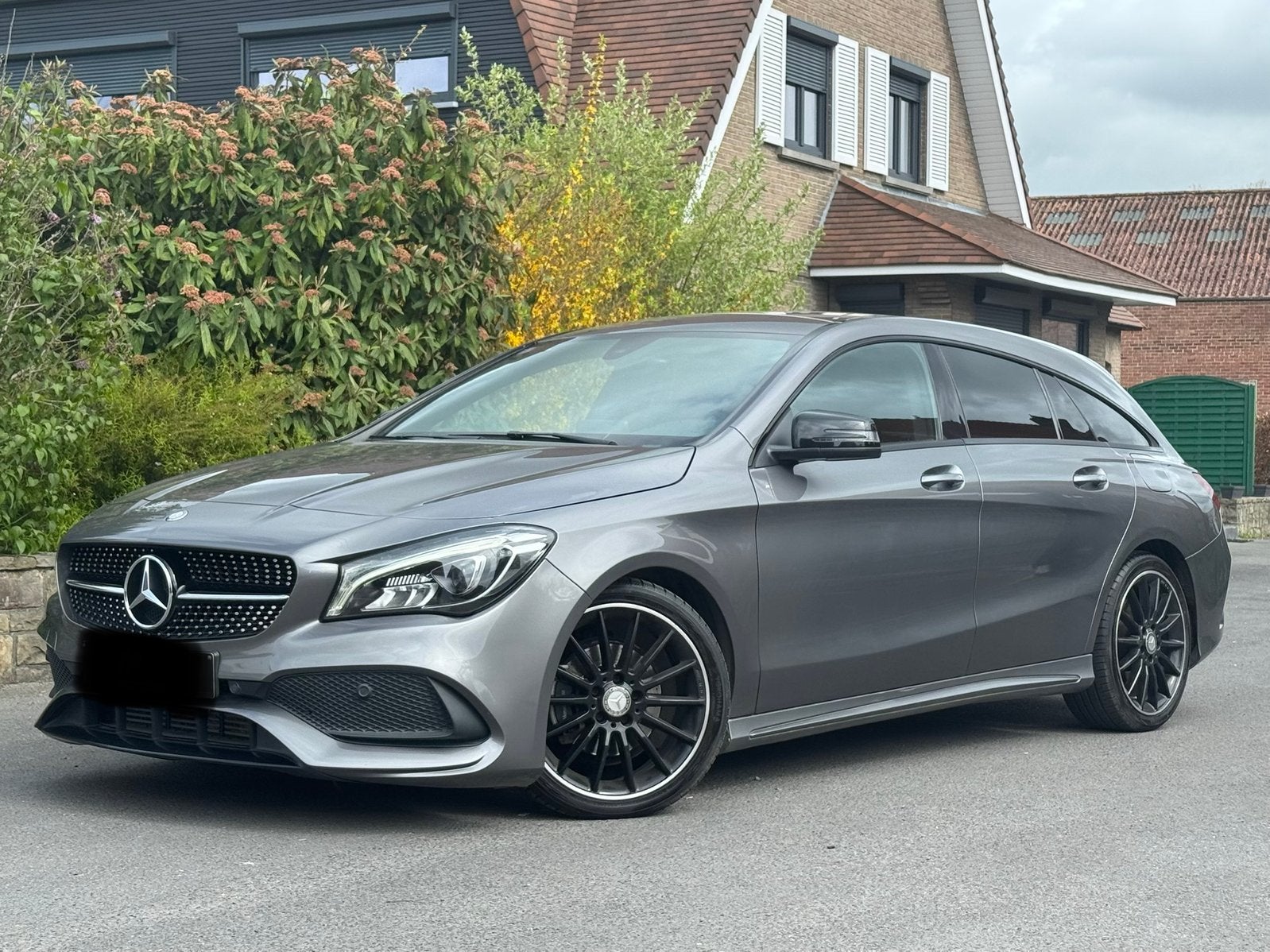 Mercedes Benz CLA 180 AMG LINE, Automaat, CLA, 5 deurs, Particulier