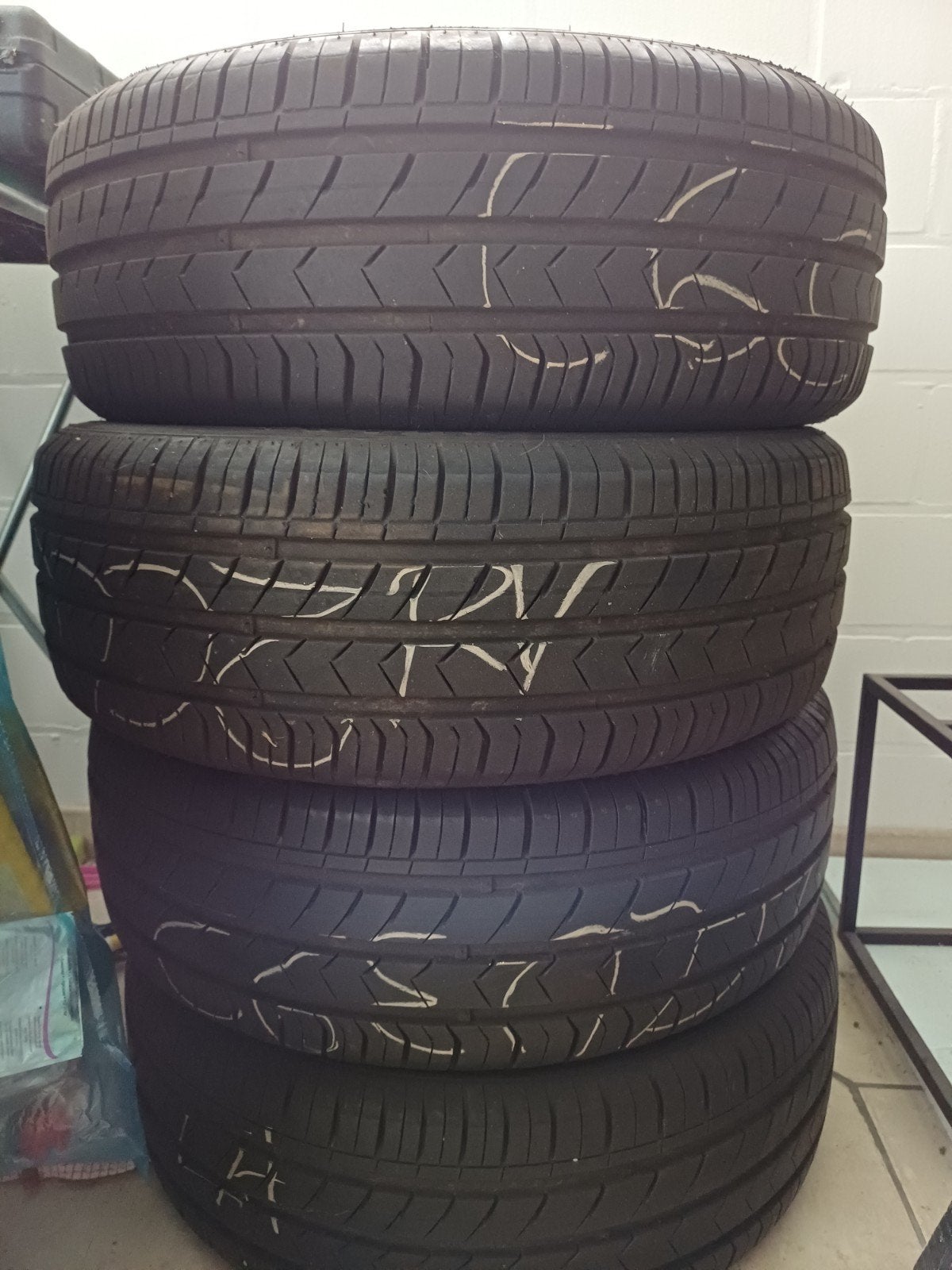 Banden Atlas 205/55R16 91V, Ophalen