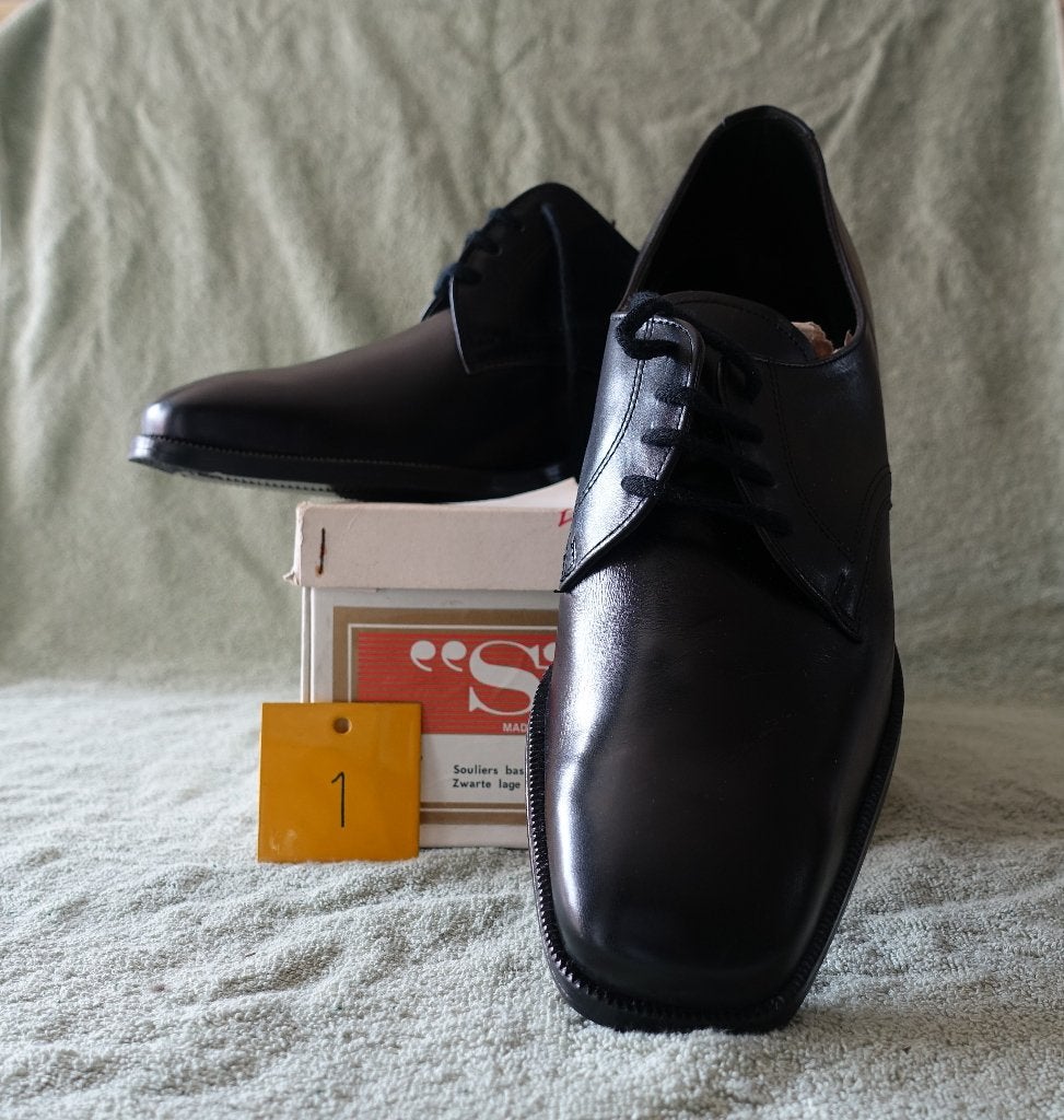 ABL #126 – LAGE SCHOENEN #1 – maat 41/7, Ophalen of Verzenden, Kleding of Schoenen