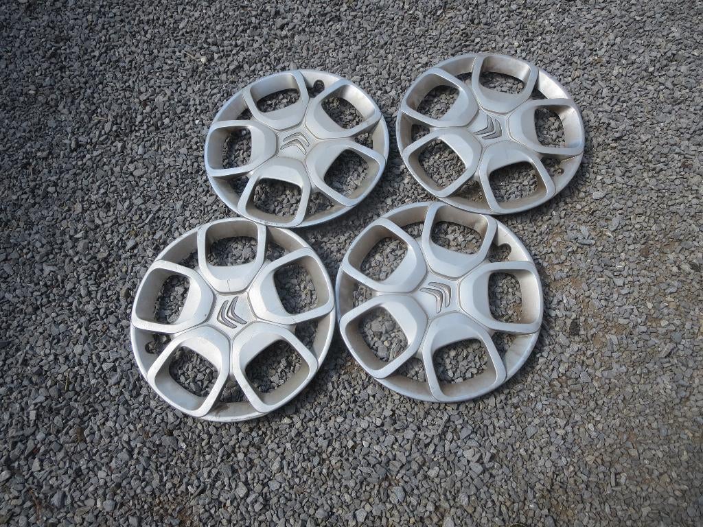 17" wieldoppen, Ophalen, Gebruikt