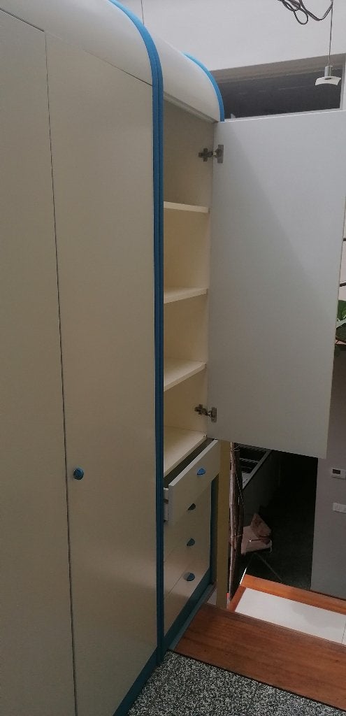 Design kast, Ophalen, Gebruikt, Met deur(en)