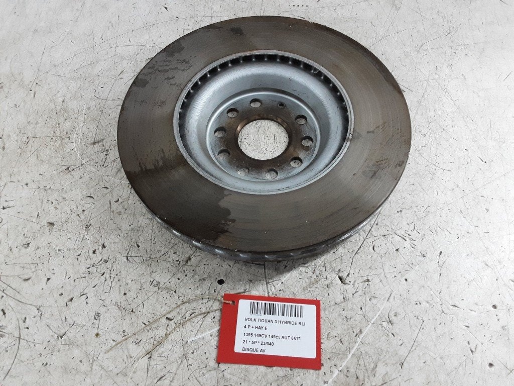 REMSCHIJF VOOR Volkswagen Tiguan (AD1) (01-2016/04-2024), Gebruikt, Volkswagen, Mevr. I. Hauben, Rue de l'Espoir 34 34
4030  GRIVEGNÉE, BE