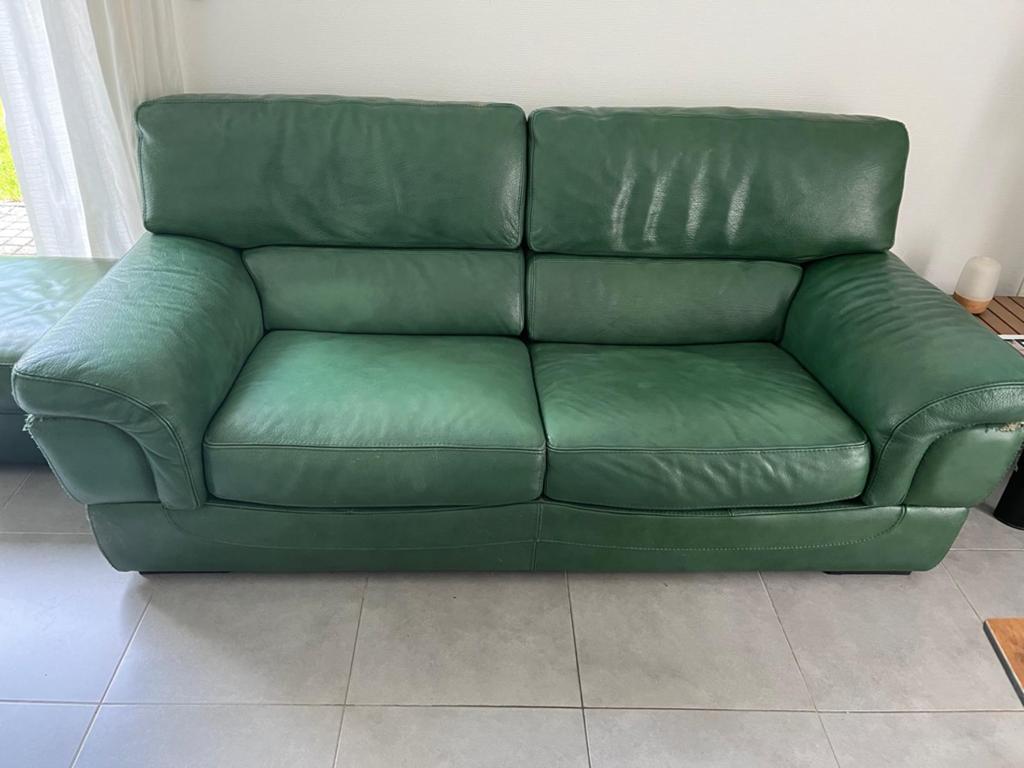 GRATIS - 2 zetels in leder, Maison & Meubles, Enlèvement, Utilisé, Cuir