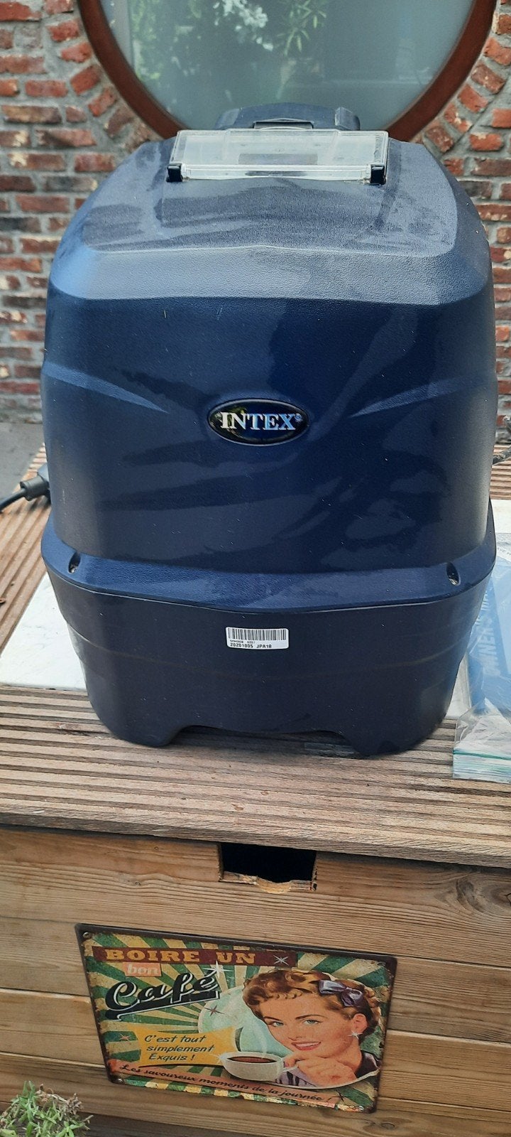 Pomp voor intex jaccuzi, Ophalen, Pomp