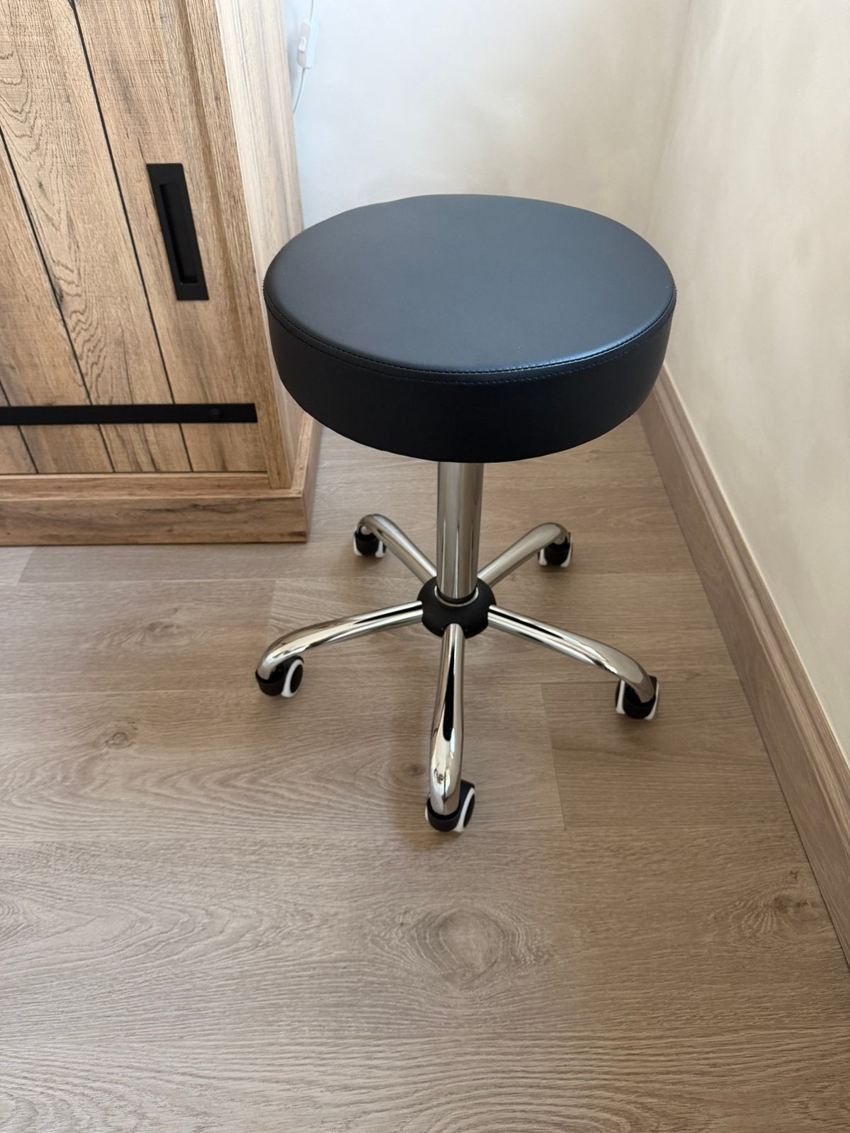 Tabouret, Enlèvement, Comme neuf