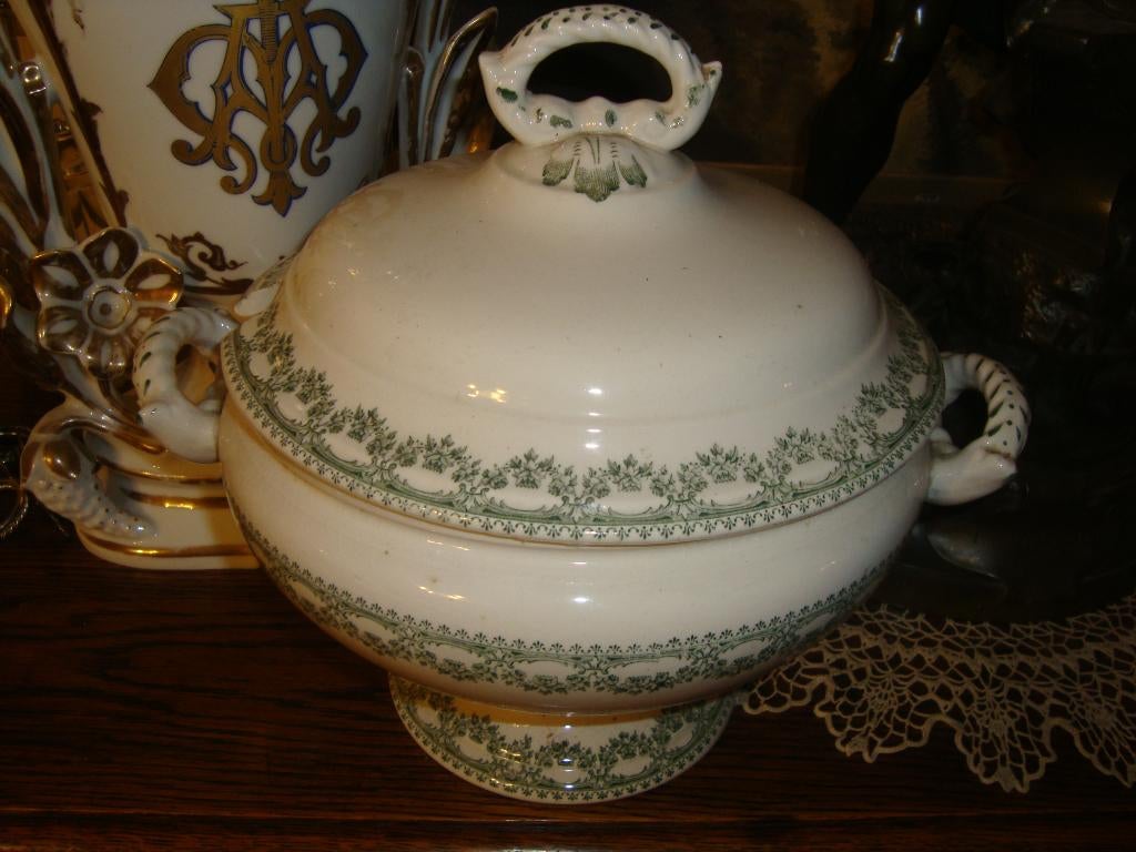 Terrine Boch, decor Carlotta., Antiek en Kunst, Ophalen