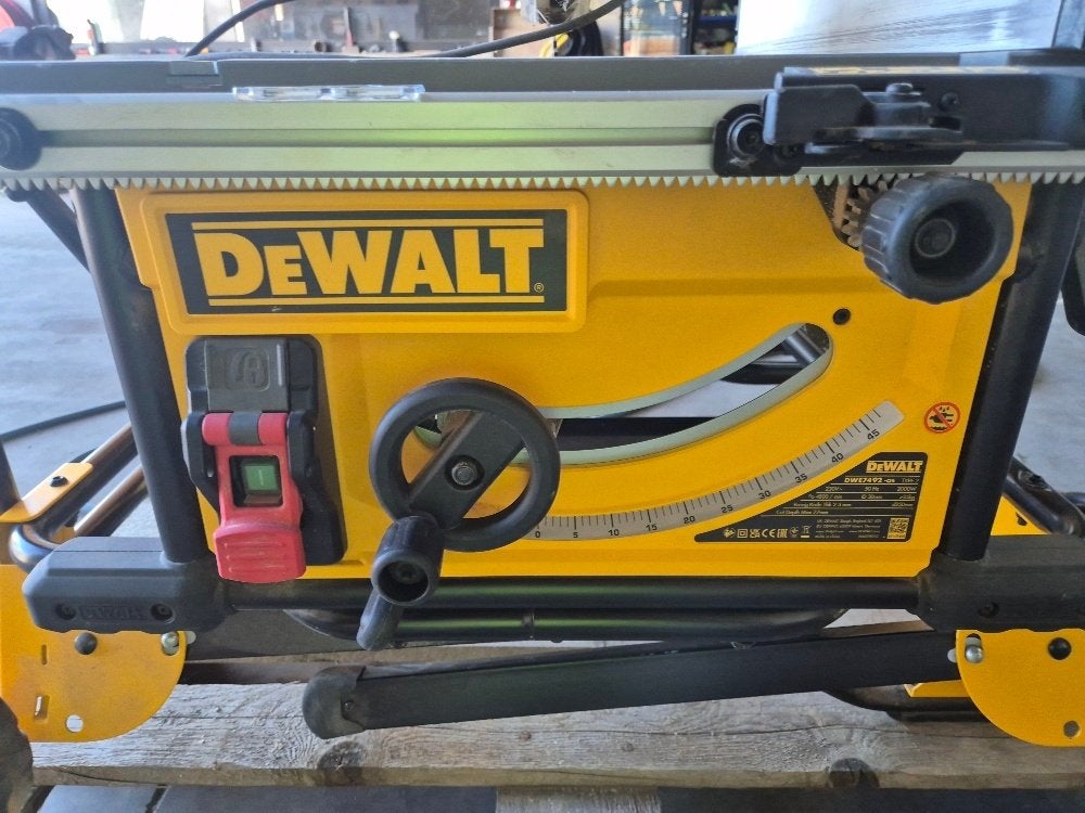 DEWALT Paneelzaag, Ophalen