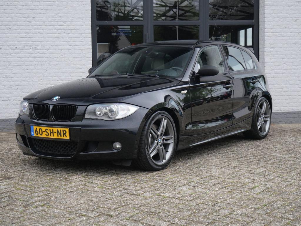 BMW 130 1-serie 130i Introduction Ecc Xenon Sport leder, Auto's, 1 Reeks, Beige, Zwart, Bedrijf