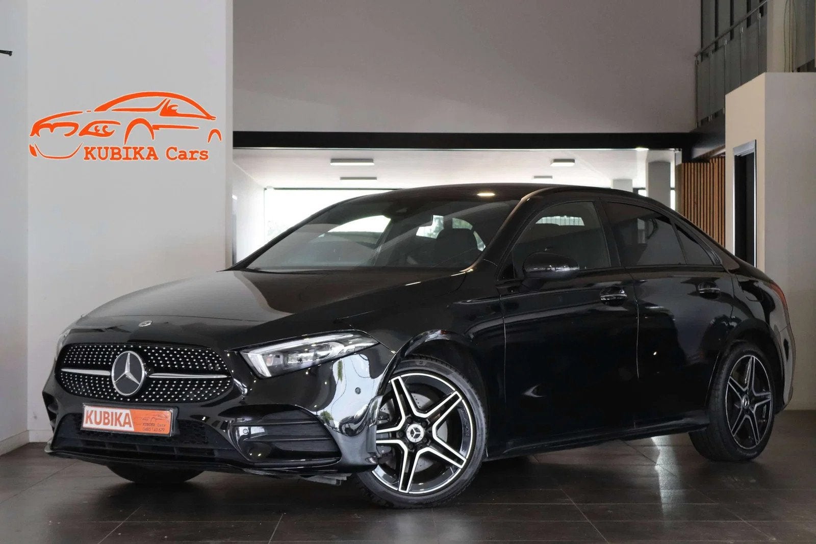 Mercedes-Benz A-CLASS 250 A 250 e PHEV AMG-Line Keyless Came, Autos, Achat, Euro 6, Entreprise, Noir