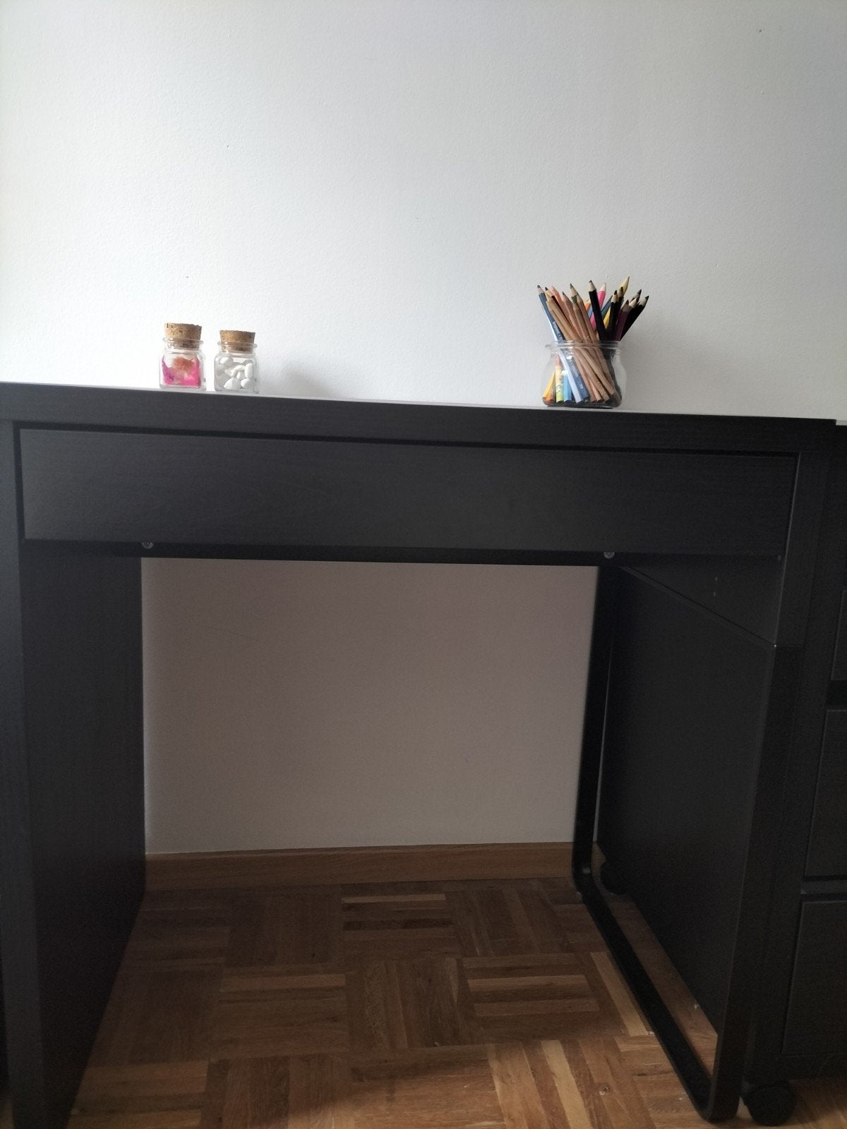 Micke buro Ikea, Huis en Inrichting, Bureaus, Ophalen, Zwart, Gebruikt, Met lades