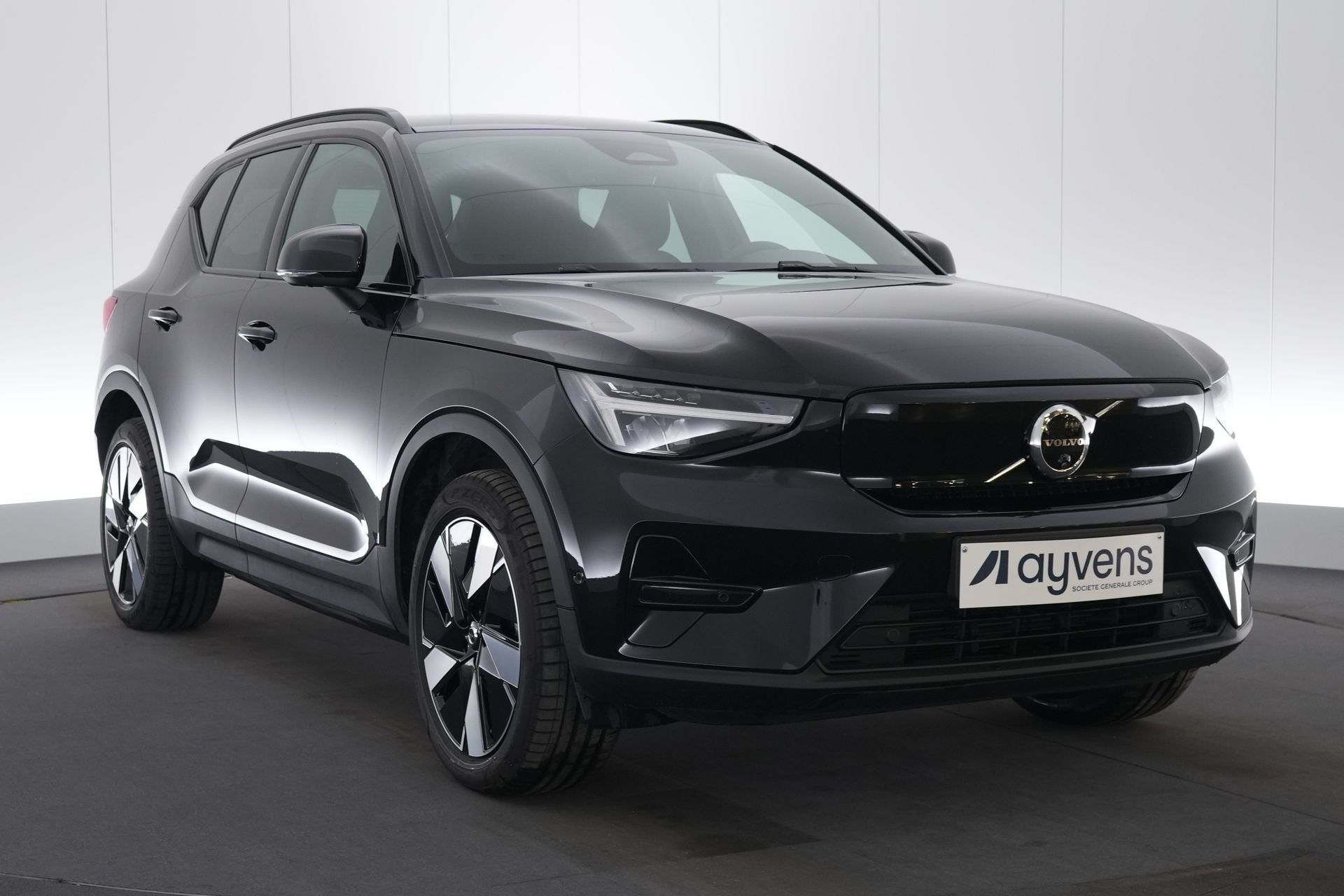 (2FUE146) VOLVO EX40, Auto's, Gebruikt, Alcantara, Zwart, 5 zetels
