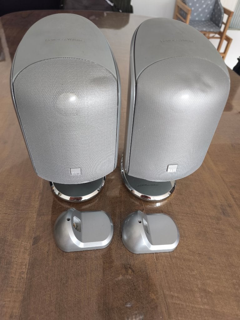 Enceintes B&W M1, 60 à 120 watts, Enlèvement, Utilisé, Bowers & Wilkins (B&W)