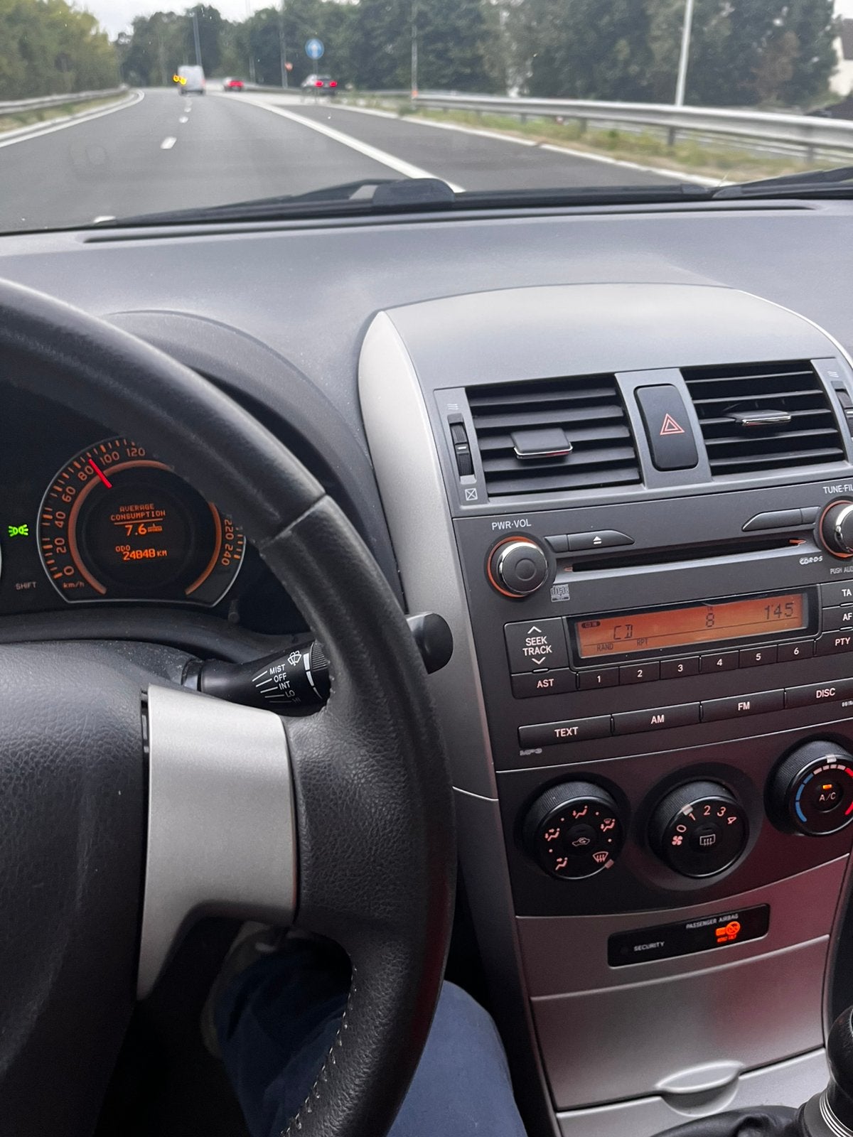 Radio Toyota, Enlèvement ou Envoi