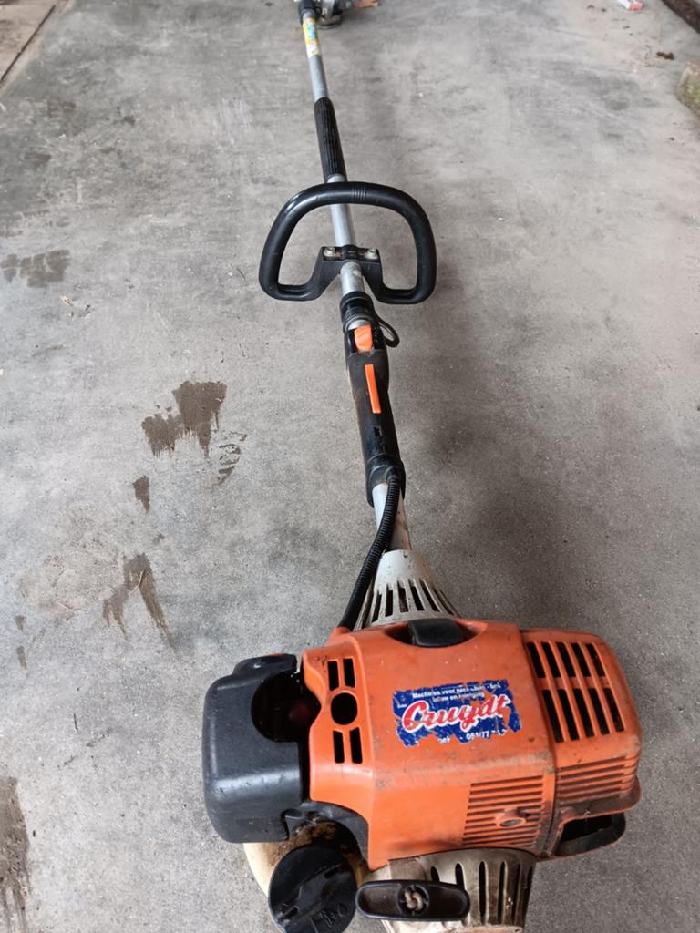 Stihl hl100, Jardin & Terrasse, Enlèvement