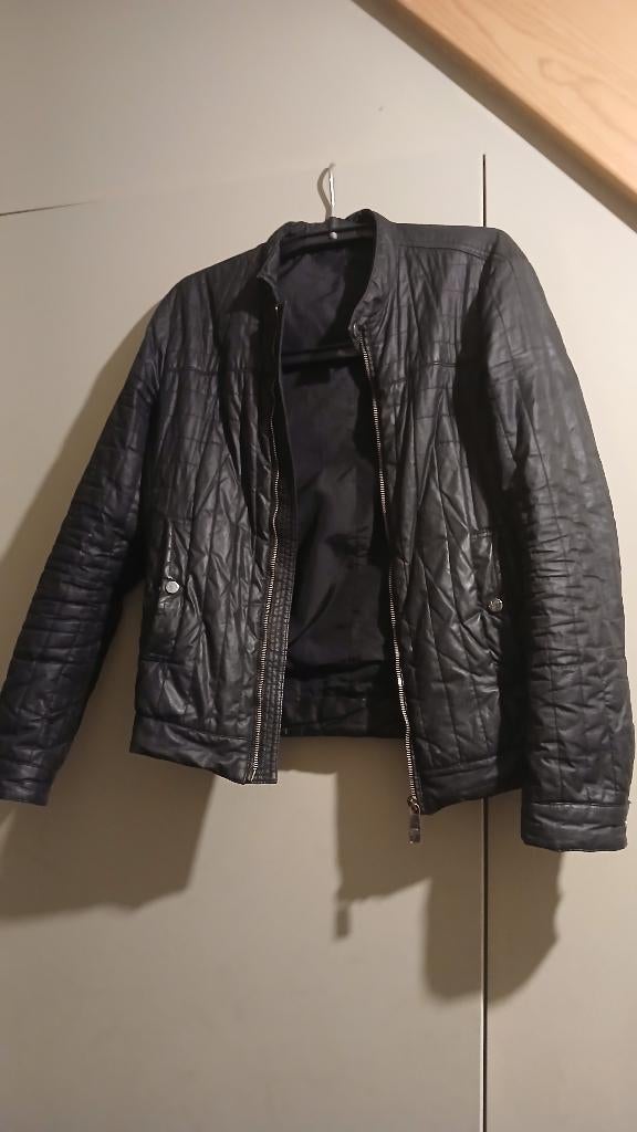 Dames tussenseizoen jas versace, Kleding | Dames, Jassen | Zomer, Zwart, Zo goed als nieuw, Versace, Ophalen