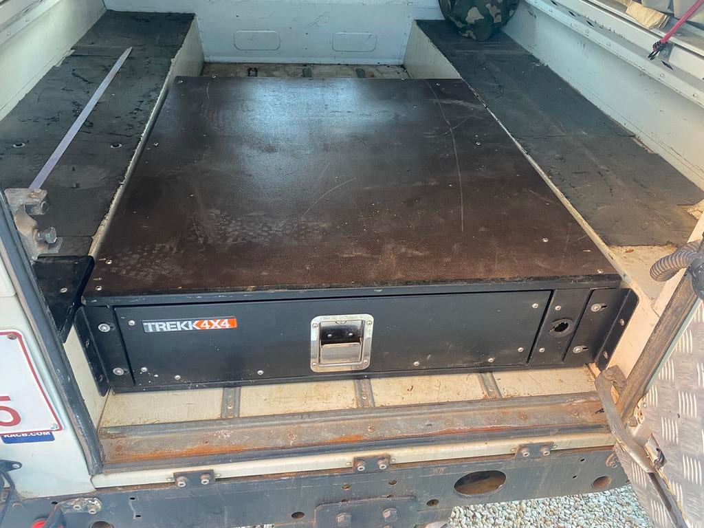 Defender drawer, Ophalen, Gebruikt