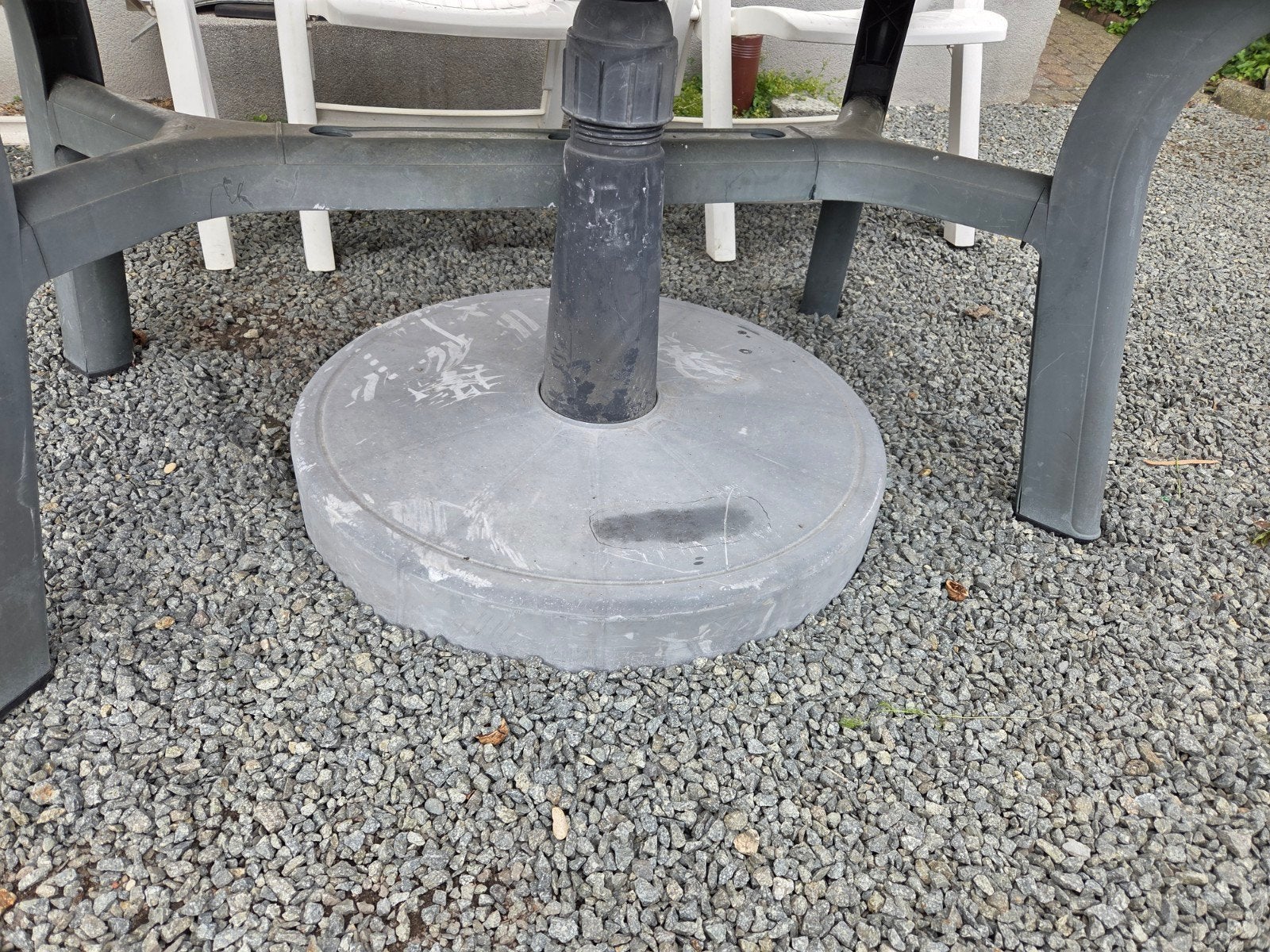 Grote parasolvoet, Ophalen, Parasolvoet