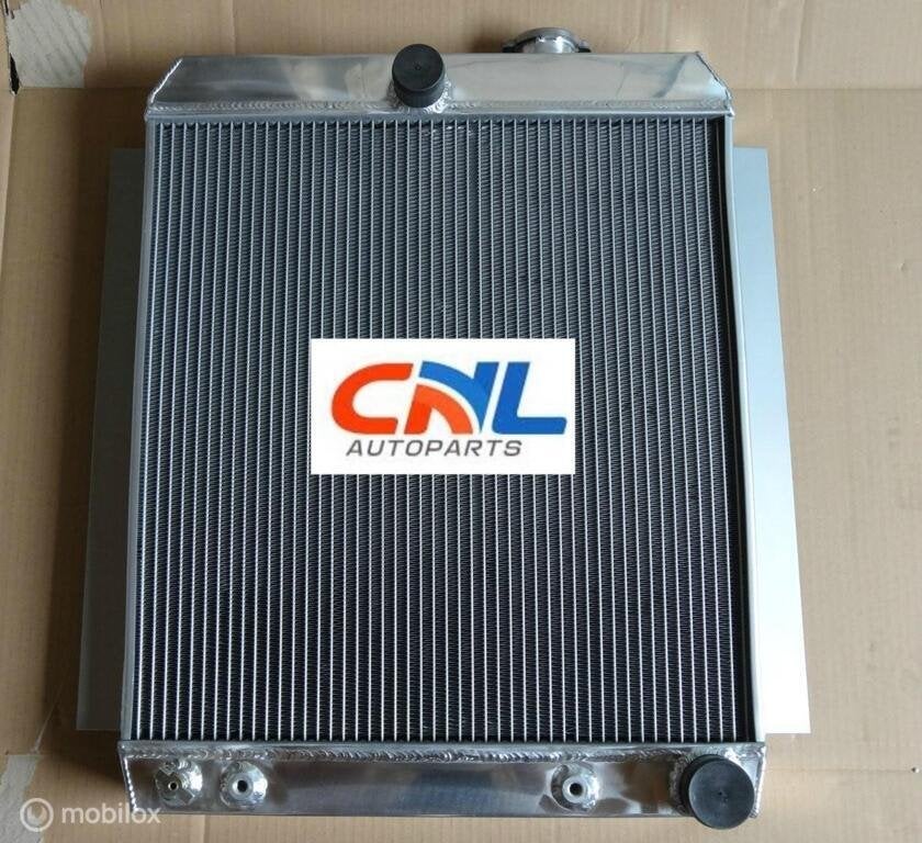Radiator CHEVY TRUCK PICK UP 1948-1954 GMC 3100/3600/3800 49, Neuf, Enlèvement ou Envoi