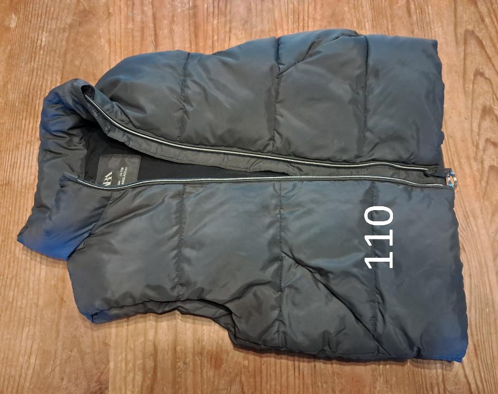 Jas Jongen Maat 110 en 116 (prijzen tussen 10 en 20 euro), Kinderen en Baby's, Ophalen of Verzenden, Zo goed als nieuw, Jongen
