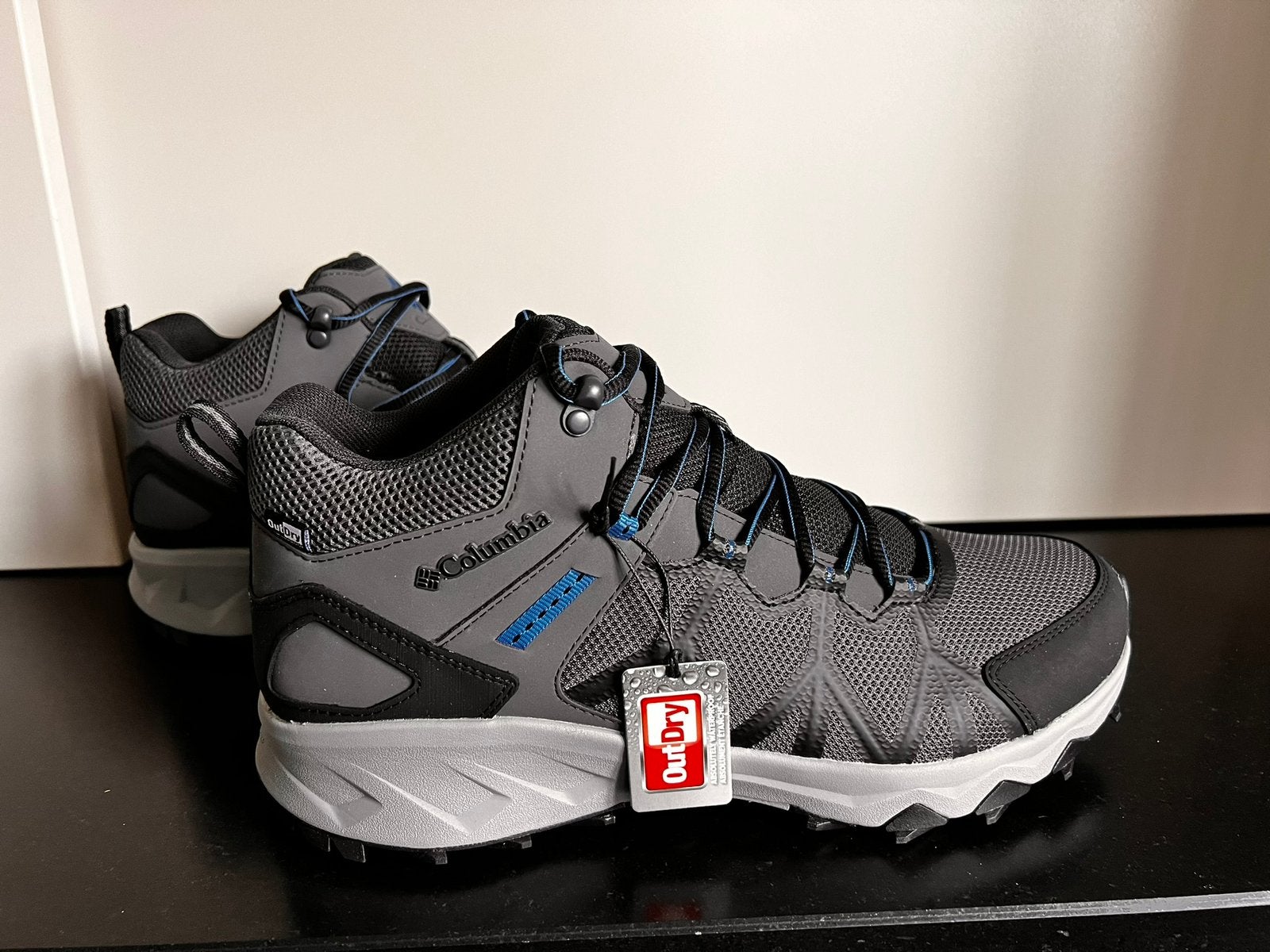 Colombia wandelschoenen 44 (Nieuw), Enlèvement ou Envoi, Neuf, Chaussures