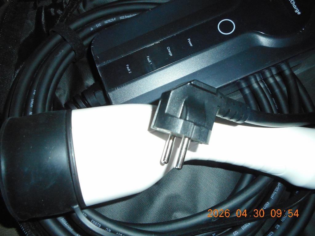 Bar2Charge EV mobile Auto Lader, Enlèvement ou Envoi, Neuf, Borne de recharge et Câble de charge