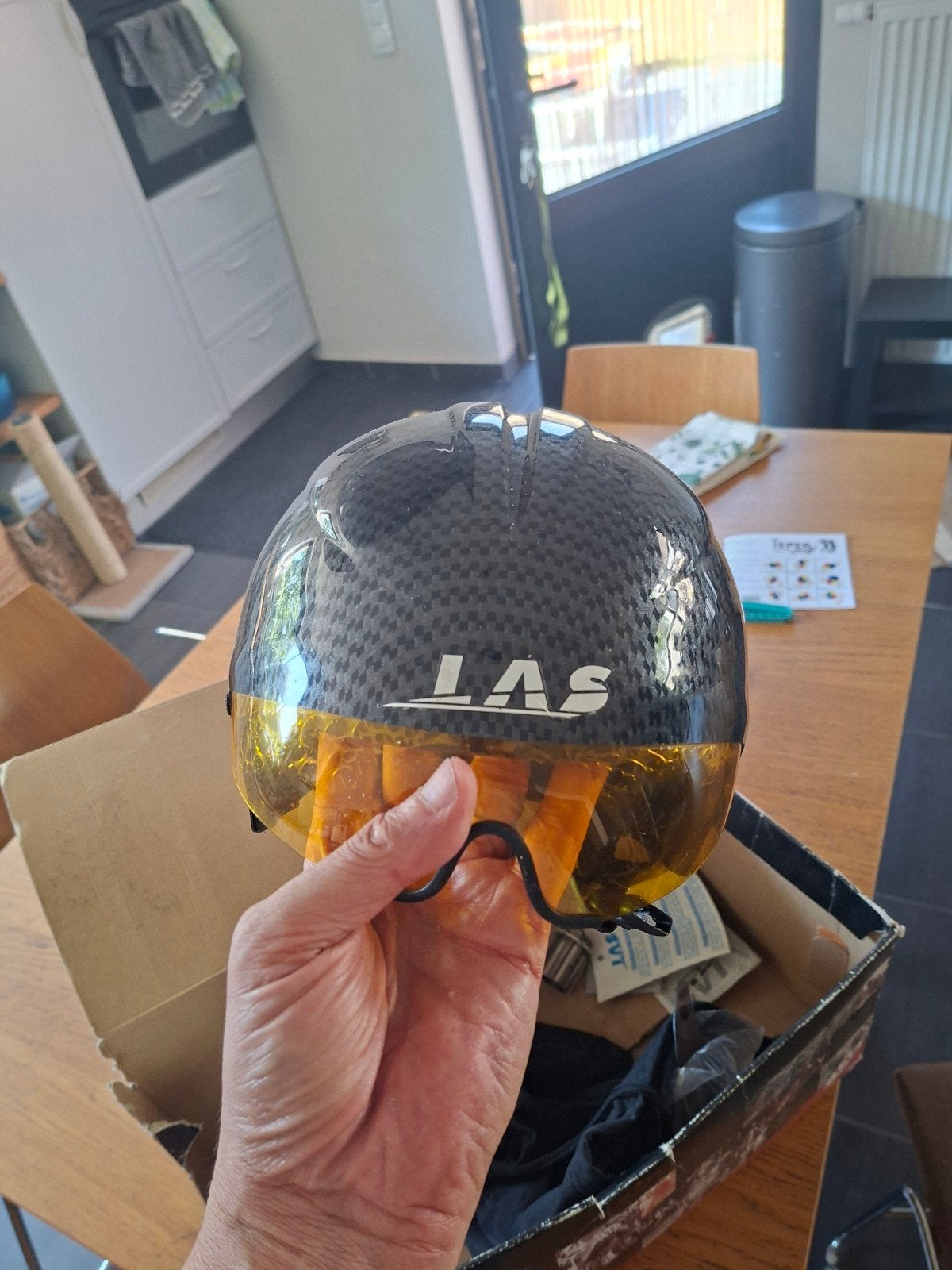 tijdrit helm las large, Ophalen, Large