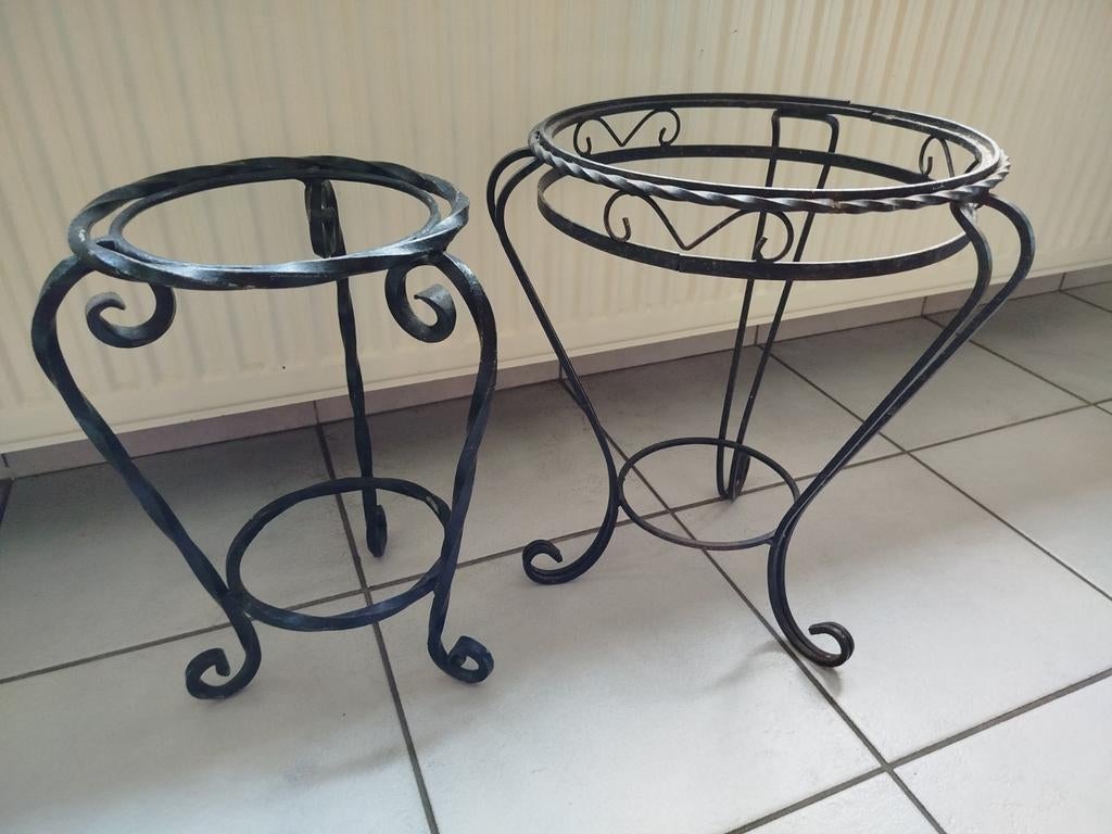 2 montants pour plantes, ferronnerie, ensemble 12 euros, Enlèvement ou Envoi