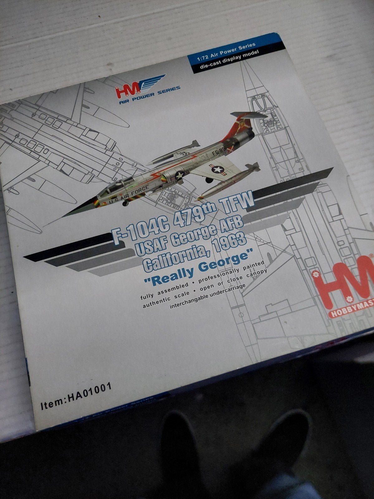 Le F104C est vraiment George, Autres marques, Enlèvement ou Envoi, Comme neuf, 1:72 à 1:144