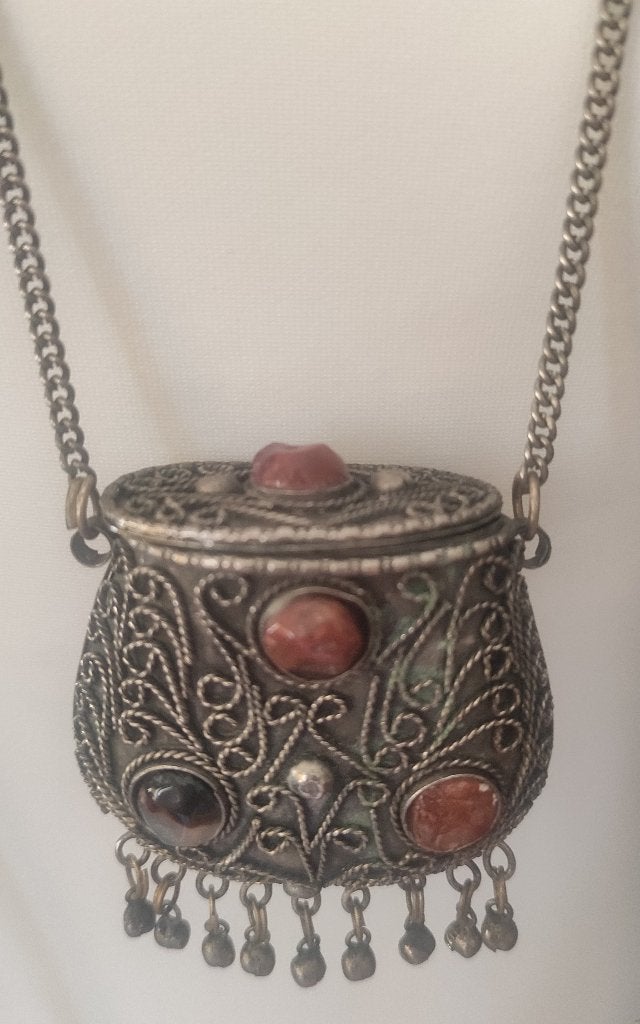 zilveren doosketting met vintage zilveren ketting, Ophalen, Nieuw, Met edelsteen, Zilver