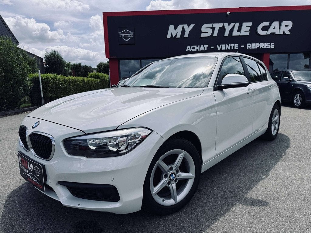 BMW 1 Serie 116 116i ESSENCE, CUIR, NAVI, GARANTIE 1AN, Voorwielaandrijving, 1 Reeks, Gebruikt, Euro 6