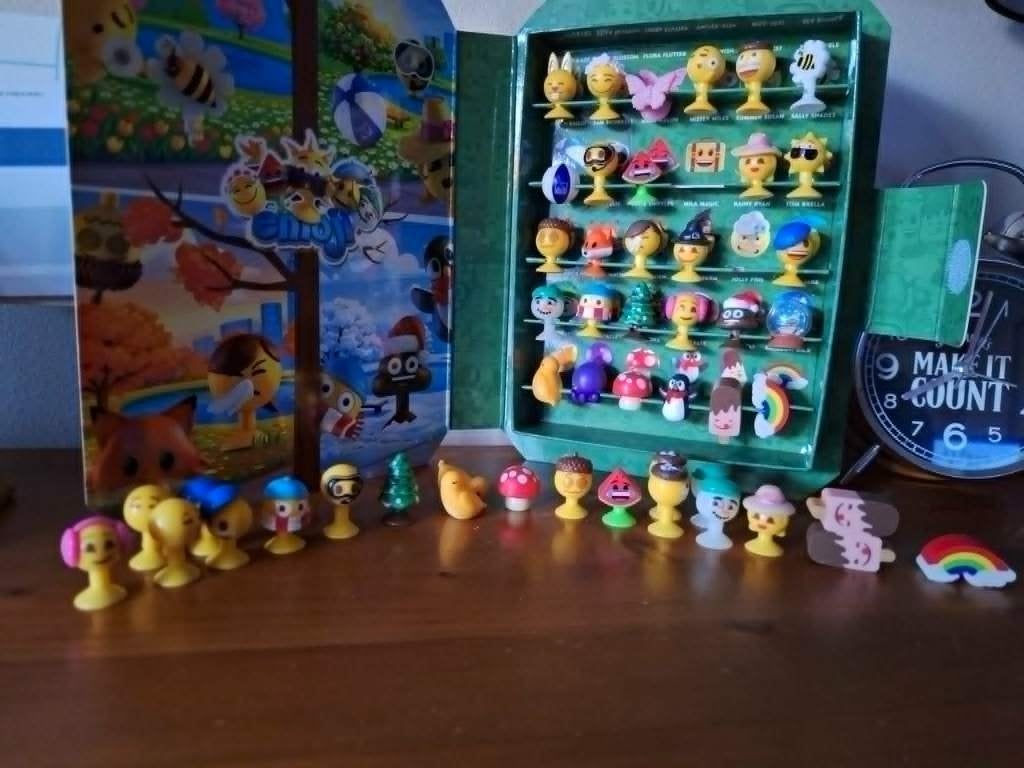 UPDATE 31/08 aldi emoji, Verzamelen, Ophalen, Nieuw