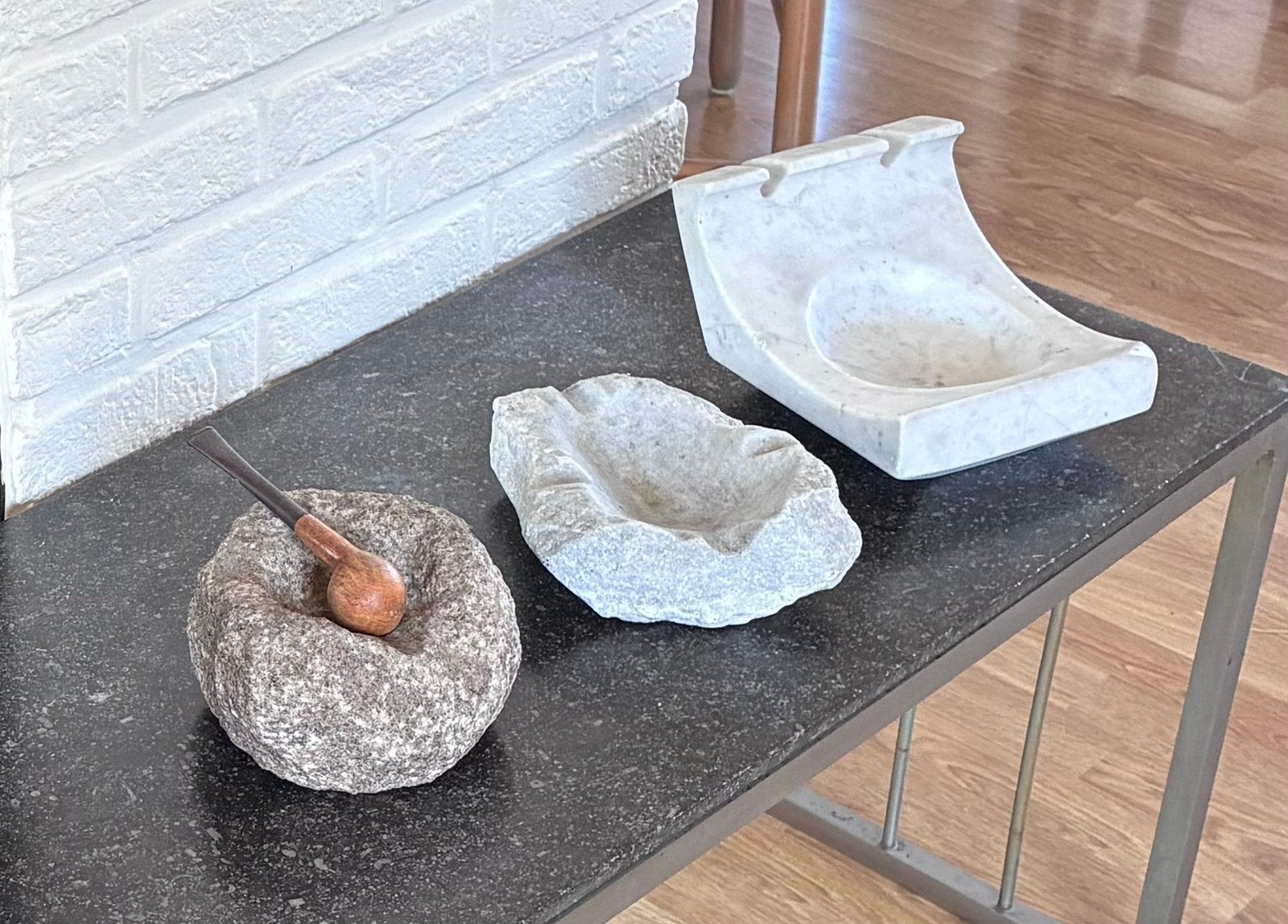 Set 3 Vintage Tafels – Hardsteen & Chroom Jef Claerhout, Ophalen, Grijs, Handgemaakt, Steen/keramiek