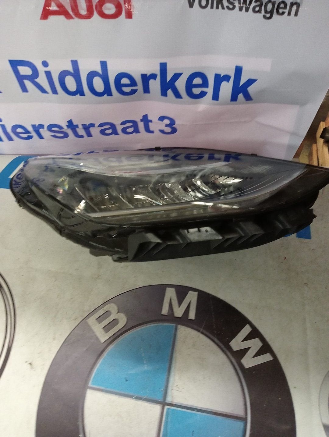 Tesla Model 3 Y 2017-2022 LED Rechts F00HTE701609, -, Utilisé, Autres marques automobiles, -
