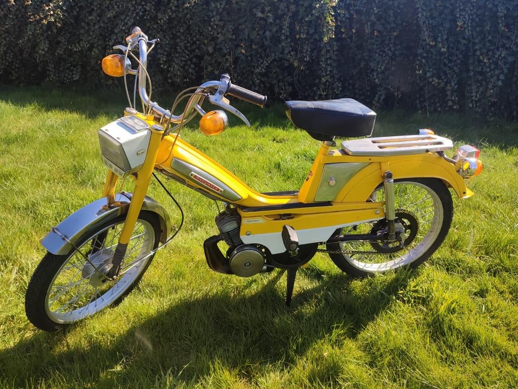 Motobecane 50VLC 1970 gerestaureerd, Fietsen en Brommers, Brommers | Oldtimers, Ophalen