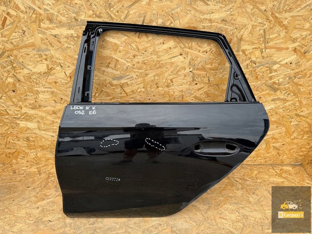 Porte arri re gauche du break Seat Leon IV, Autovia A-2, Km 585 585
08760  Martorell, ES, SEAT S.A., Utilisé, Porte