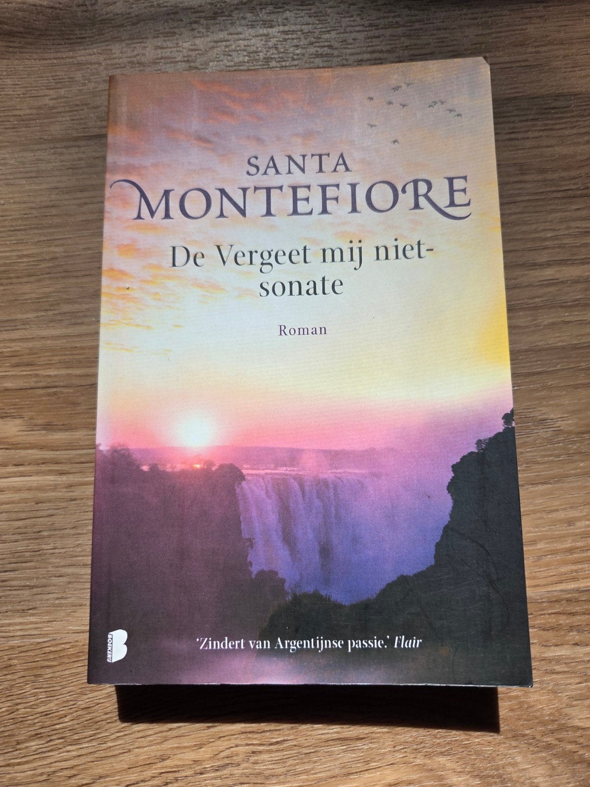 Santa Montefiore - Vergeet mij niet-sonate, Enlèvement ou Envoi, Santa Montefiore