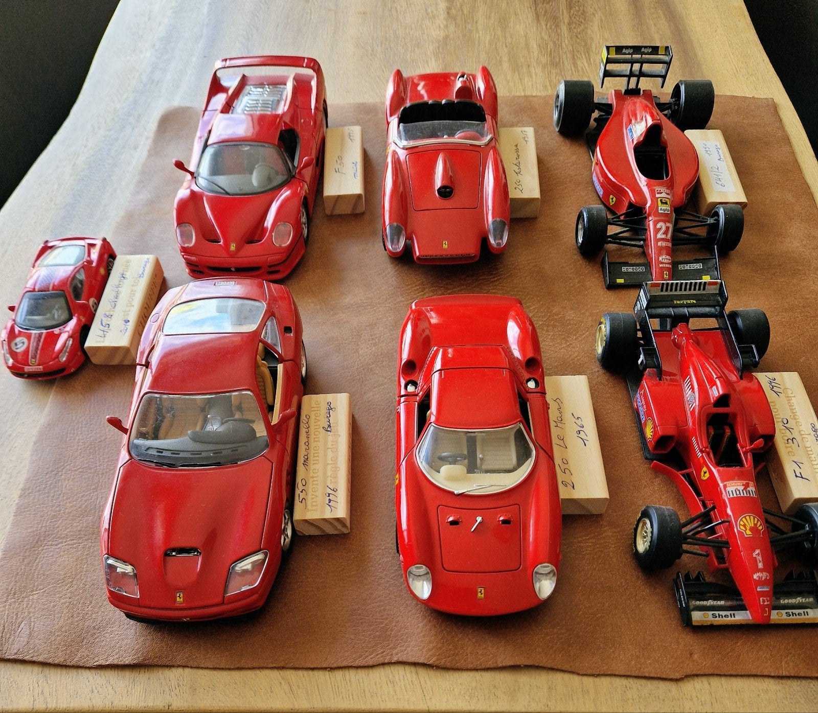 Maquettes de voitures Ferrari 1/24, Enlèvement