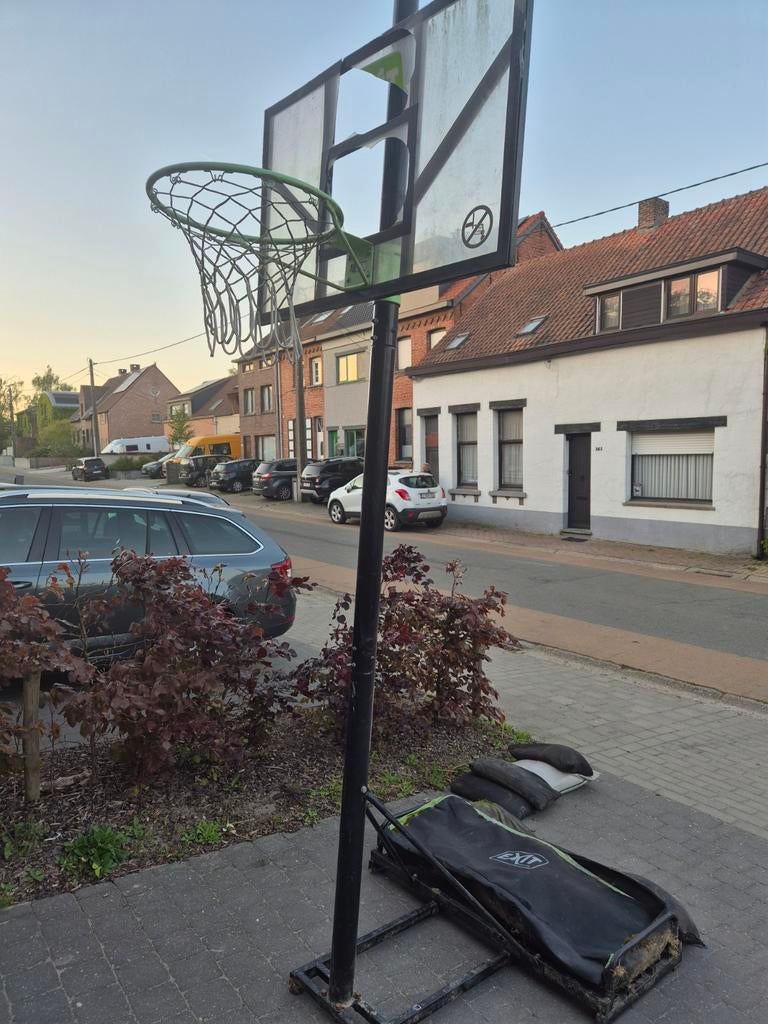 Basketbalring basket/ ring, Ophalen
