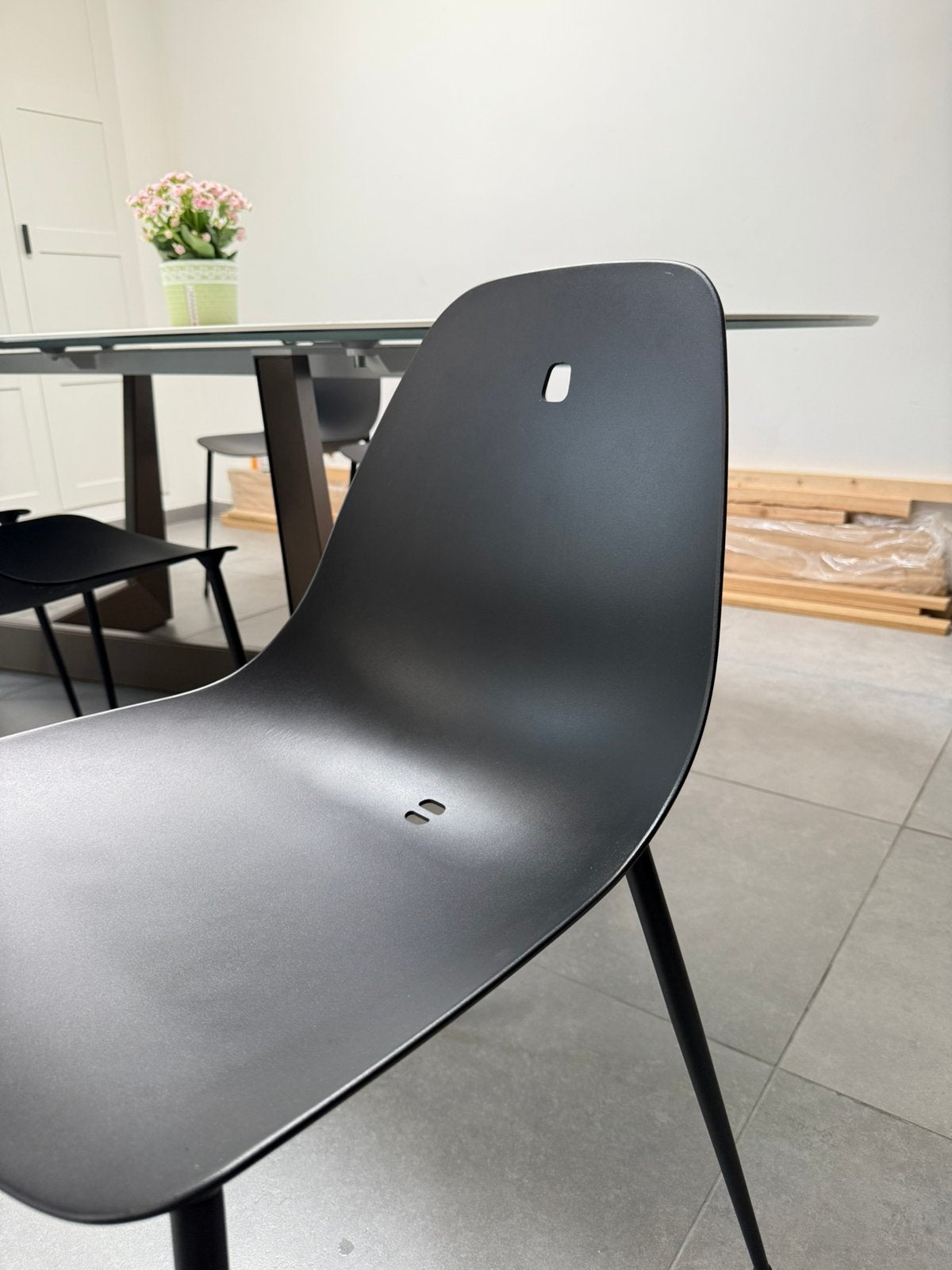 6x Joli Marguerite stoelen, Huis en Inrichting, Leer, Ophalen of Verzenden, Zo goed als nieuw, Juntoo vitra rolf benz knoll minotti ikea juntoo leolux jori