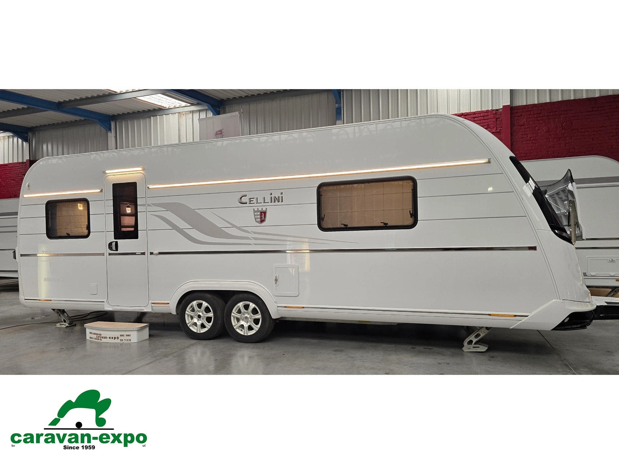 TABBERT CELLINI 655 DF, Caravans en Kamperen, Tabbert, 7 tot 8 meter, Bedrijf, 2000 kg en meer