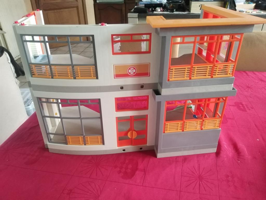 Playmobil kinder ziekenhuis city life, Kinderen en Baby's, Speelgoed | Playmobil, Ophalen of Verzenden