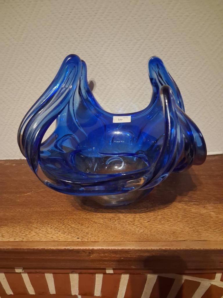 A vendre un ancien grand plat verre de Boussu, Ophalen