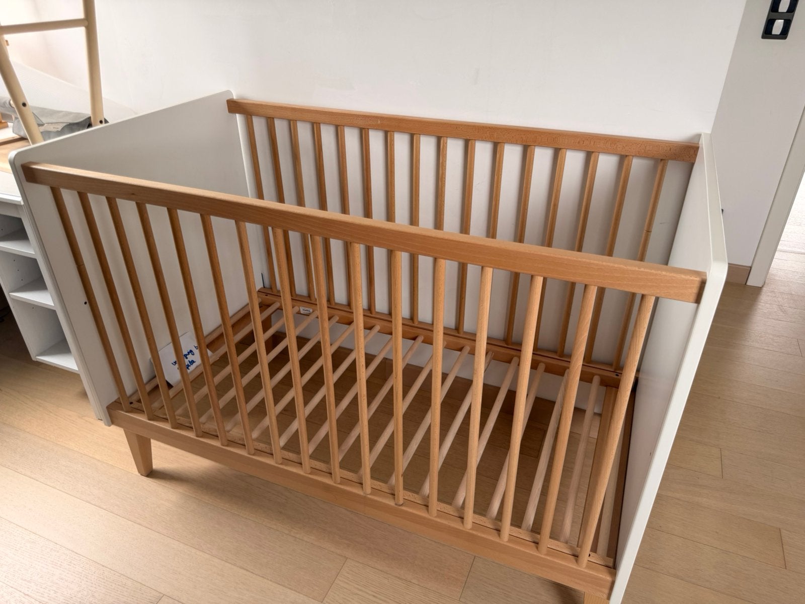 Babybed en verzorgingscommode Bopita Indy, Enlèvement, Utilisé, Lit