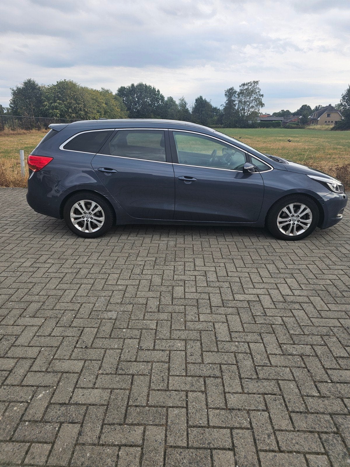 Kia Ceed 1.6 CRDi Full Option – 2013 – 112.000 km, Auto's, Diesel, Particulier, Te koop, Verwarmde buitenspiegels