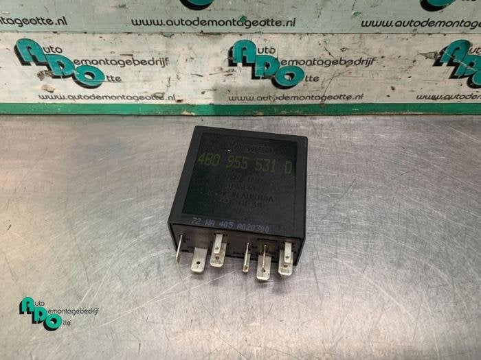Relais d'un Audi A2 (A2 00-), Autos : Pièces & Accessoires, Électronique & Câbles, Audi, Utilisé, 3 mois de garantie, Enlèvement ou Envoi