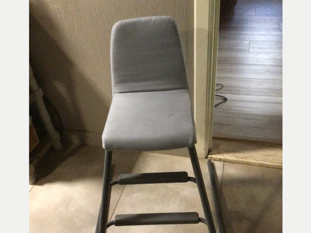 Ikea kinderstoel, Kinderen en Baby's, Kinderstoelen, Ophalen, Zo goed als nieuw, Overige typen, Aanschuifbaar