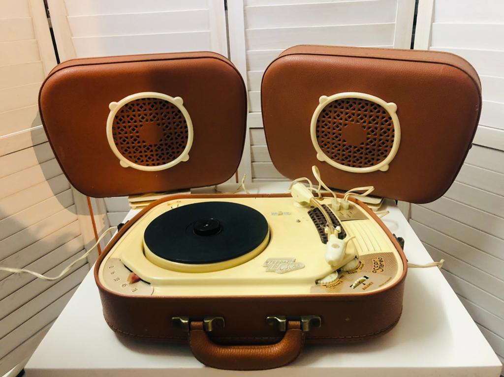 Retro - VINTAGE platenspeler “Oscar Stereo - Teppaz; Lyon”, Ophalen, Audio en Video