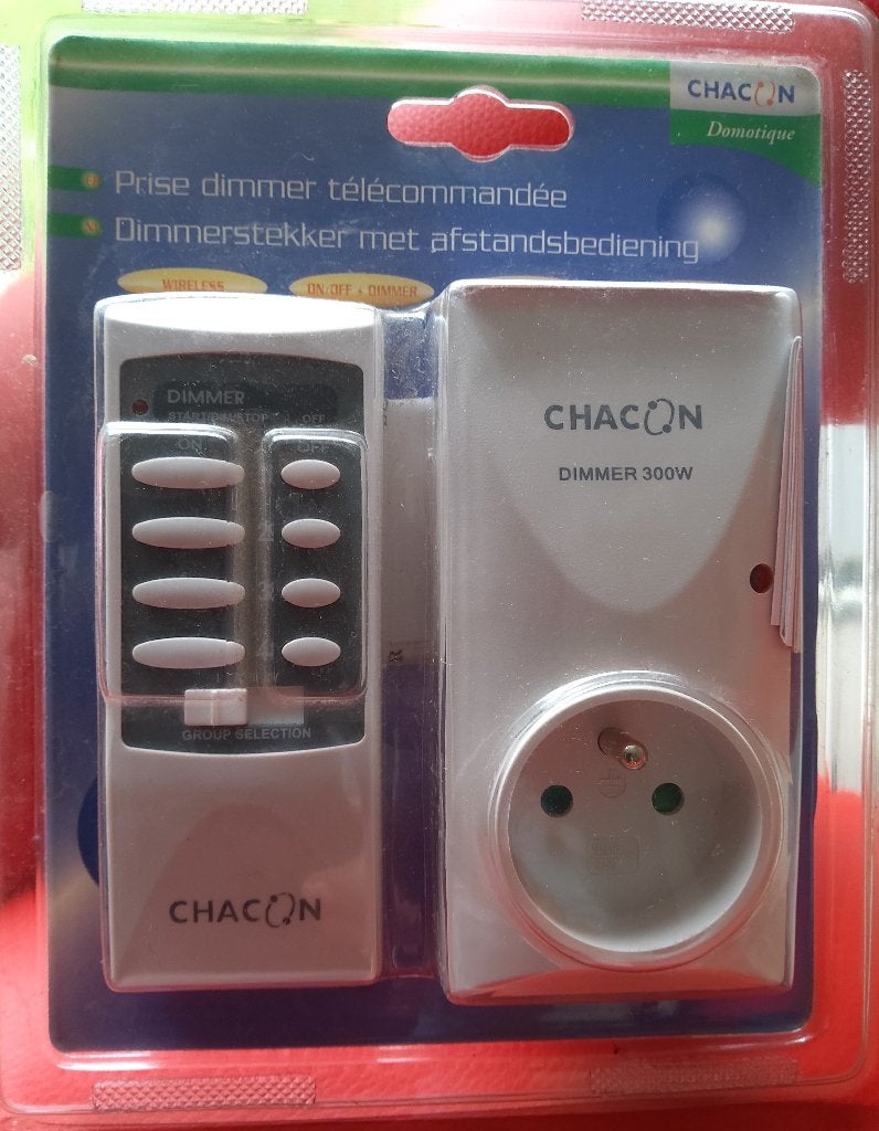 Prise dimmer télécommandée Chacon, Ophalen