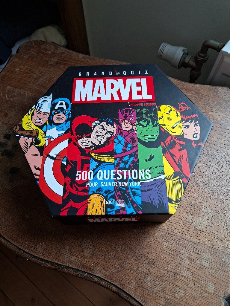 Marvel Grand Quiz bordspel: 500 vragen, Vijf spelers of meer, Ophalen, Zo goed als nieuw, Hachette